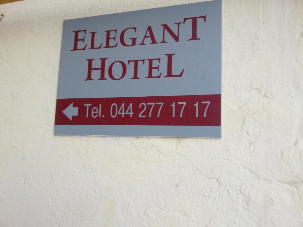 Hotel Elegant キエフ エクステリア 写真
