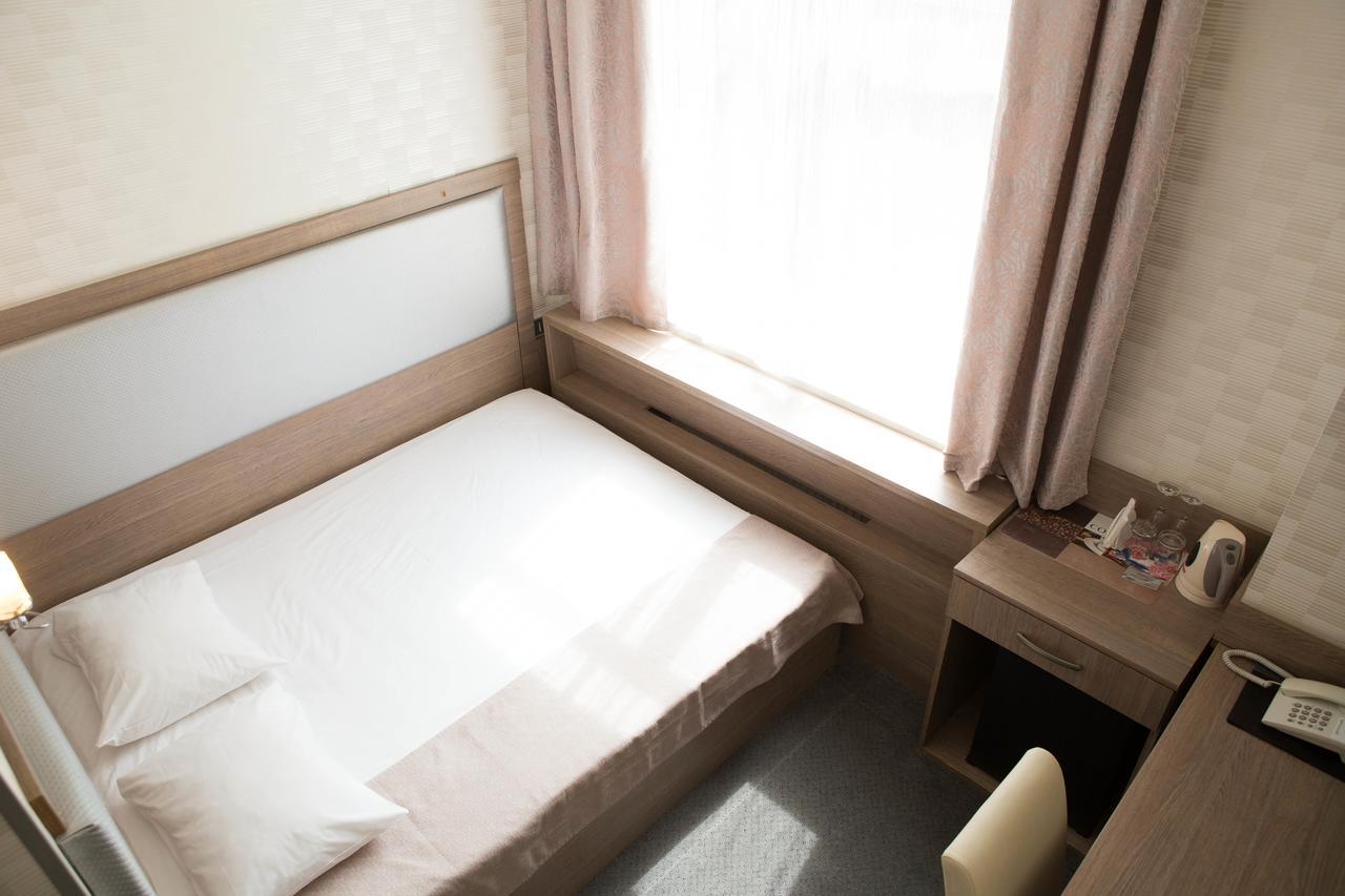 Hotel Elegant キエフ エクステリア 写真