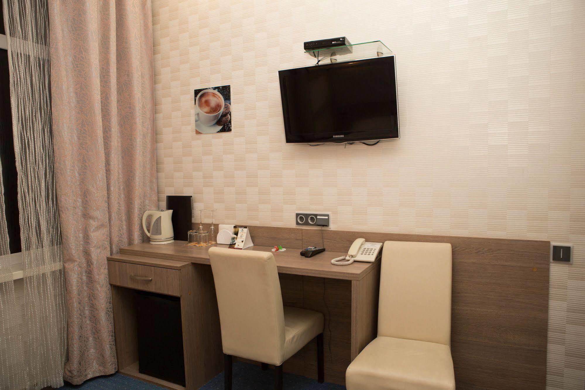 Hotel Elegant キエフ エクステリア 写真